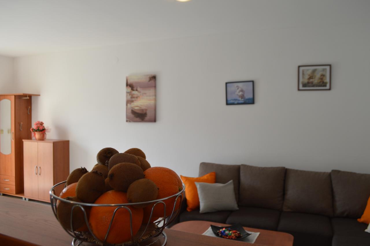 Marasi Apartment M&M מראה חיצוני תמונה